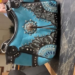 Justin purse and matching wallet